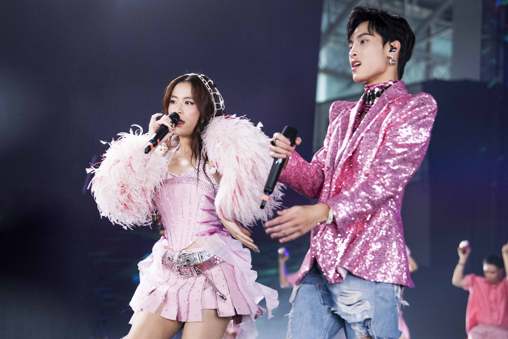 wren-evans-chan-dong-showbiz-viet-voi-nhung-bi-mat-tinh-ai-bung-no-15-05-6825b2d8c75a0 Wren Evans - Chấn Động Showbiz Việt Với Những Bí Mật Tình Ái Bùng Nổ 15.05